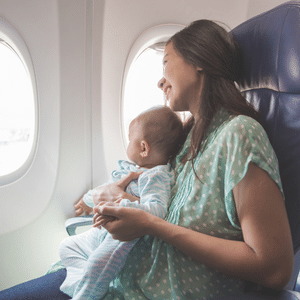 quando o bebê pode viajar de avião